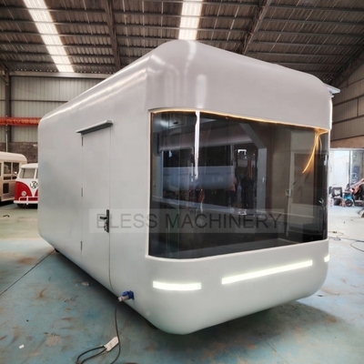Outdoor-Fast-Food-LKW mit Pflege-Service im Feld Pizza Taco Catering Trailer