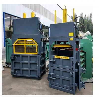 2022 National Standard Vertical Baler Machine mit lebenslangem technischen Service