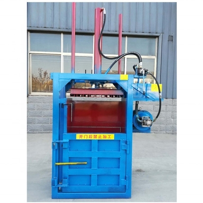 2022 Neueste Technologie Kleiner Heuballeer mit hydraulischem Baller-Kompaktor