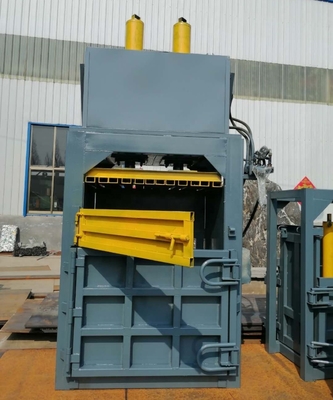 30 KG Druck 30-100Pa Hydraulische Karton-Balingpressmaschine mit horizontaler Konstruktion