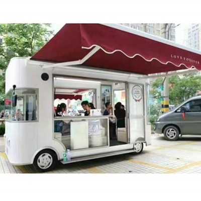 Hohe Produktivität und Multifunktionalität - die perfekte Kombination in unserem Foodtruck