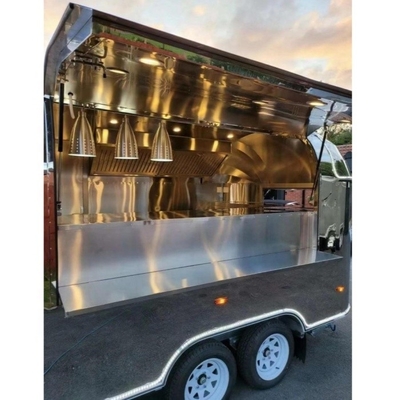 35 KM-75 KM/H Food Truck Catering Trailer mit einfachem Betrieb und voll ausgestatteter Küche