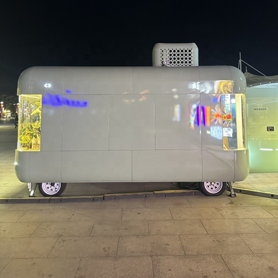 Fast-Food-Truck in Ghana Straße Mobil-Catering Elektrische Hot Dog Eiscreme Foodtruck