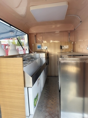 Passgenaue Ausrüstung Moderne Speisecrêpes Trailer zum besten Verkauf 35km-75km/h Geschwindigkeit