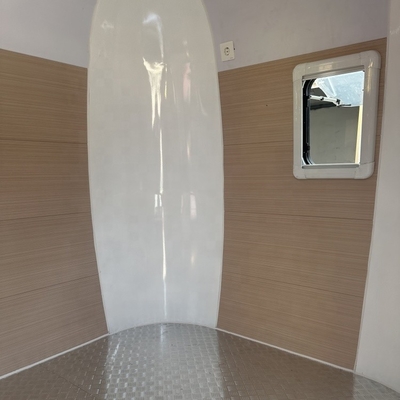 3000*2100*2500MM Outdoor-Fast-Food-Kutschen und Crepe-Lebensmittelfahrzeuge