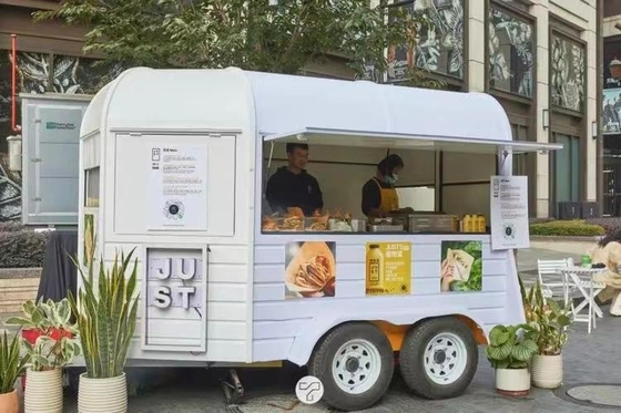 Hotdog-Wagen Eiscreme Bierbar und Softdrinks Mobil-Lebensmittel-Lkw 600 KG bis 1400 KG