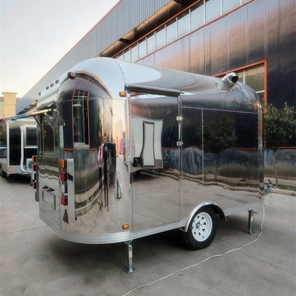 Voll ausgestattete mobile Pizza-Fastfood-Trucks mit voll ausgestatteter Küche von Wecare Custom Airstream