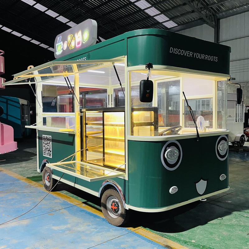 Kombiniertes gebratenes Huhn und Cola-Getränk für elektrische mobile Snacktrucks in Kochöl